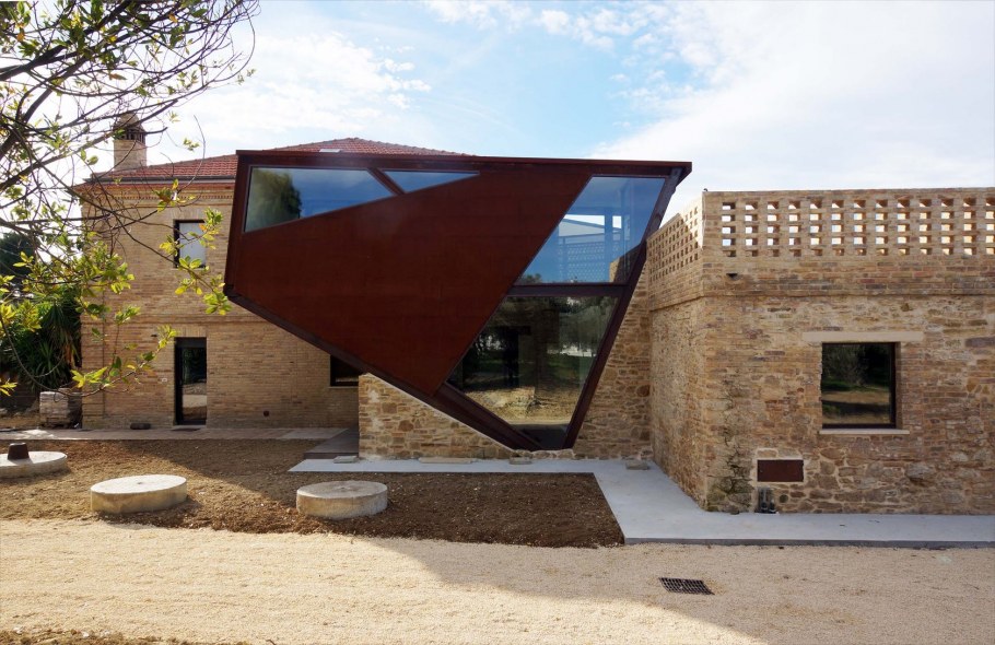 Реконструкция старого здания