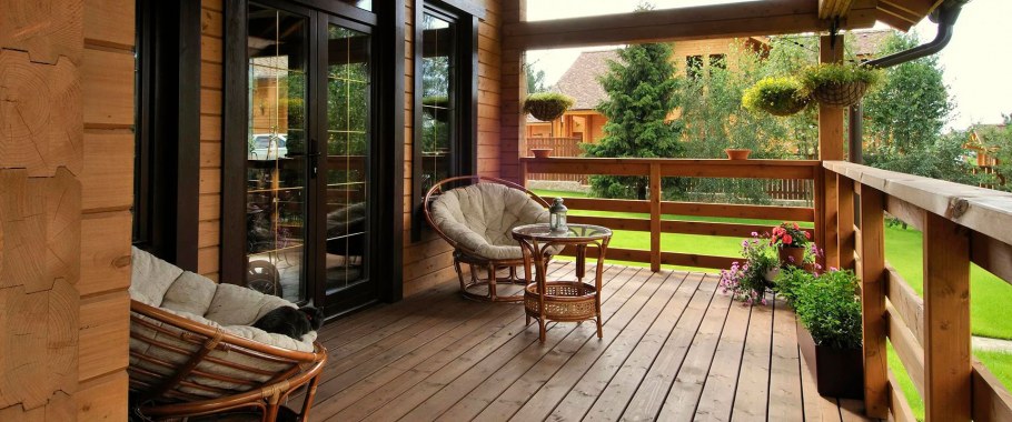 Застекленная веранда с камином