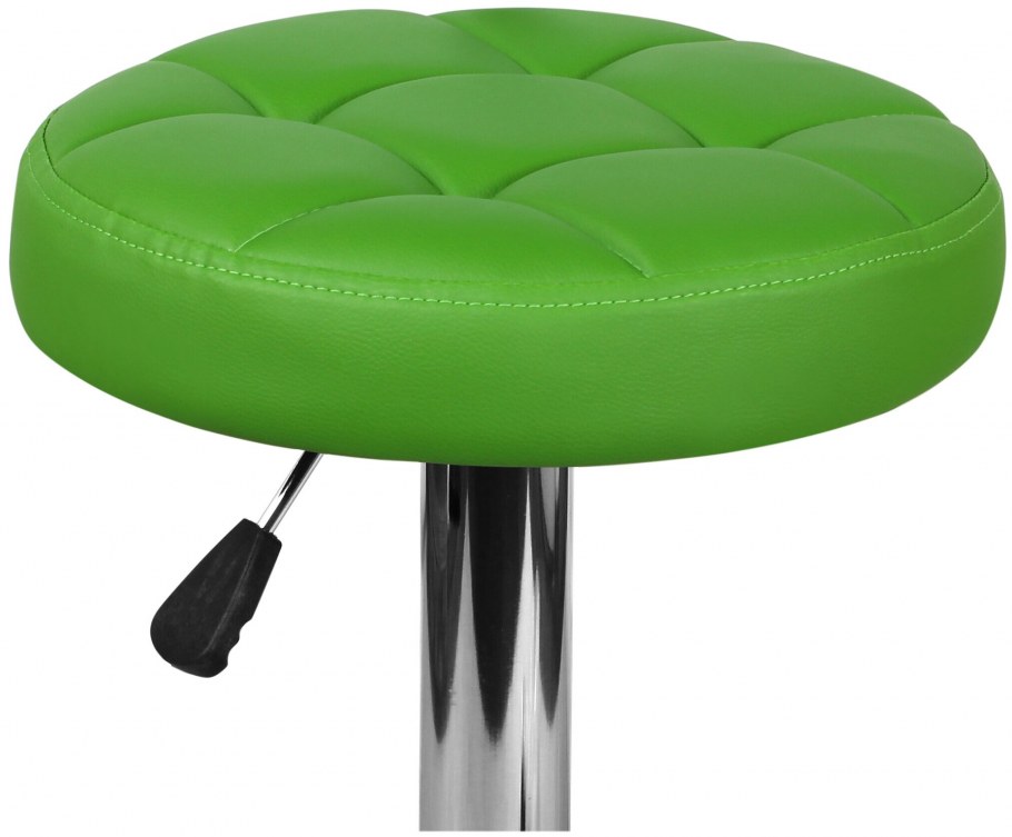 Барные стулья на балконе