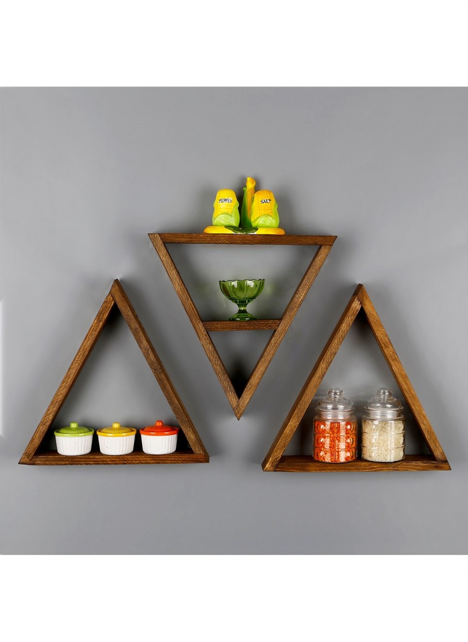 Треугольная полка