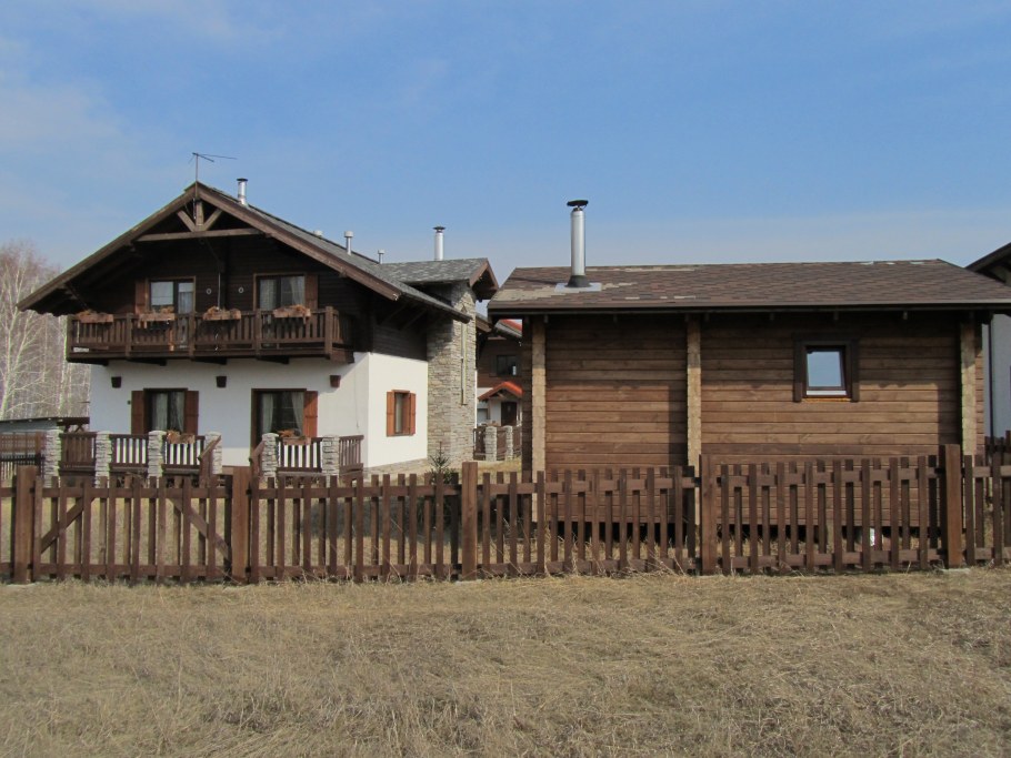 Деревянный забор в скандинавском стиле