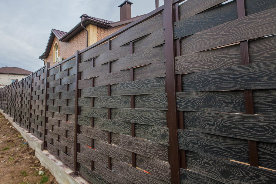 Деревянные ворота