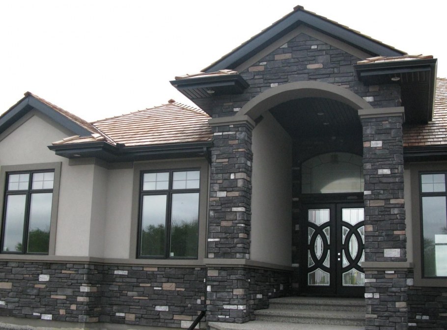 Дом отделка серым камнем