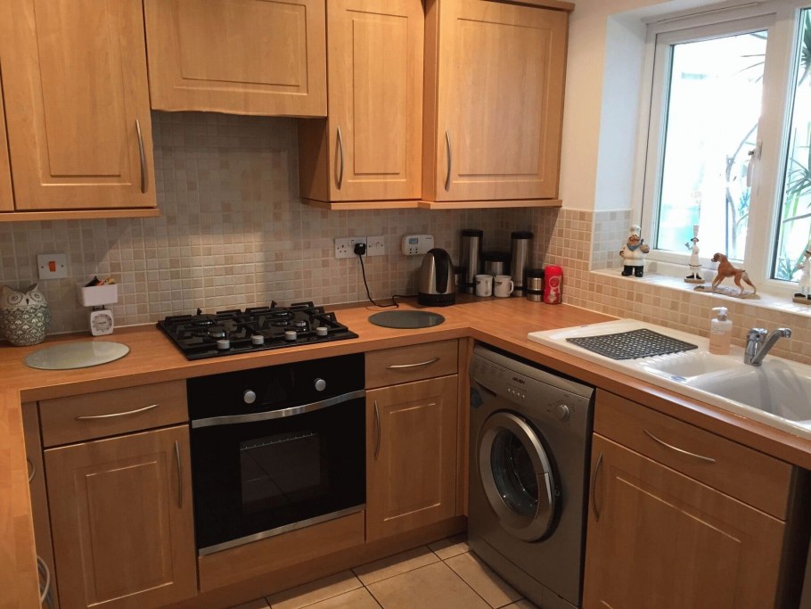 Кухня со стиральной Маши