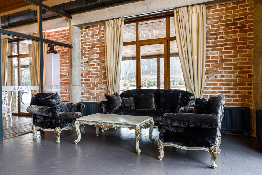 Лофт Холл Моррисон