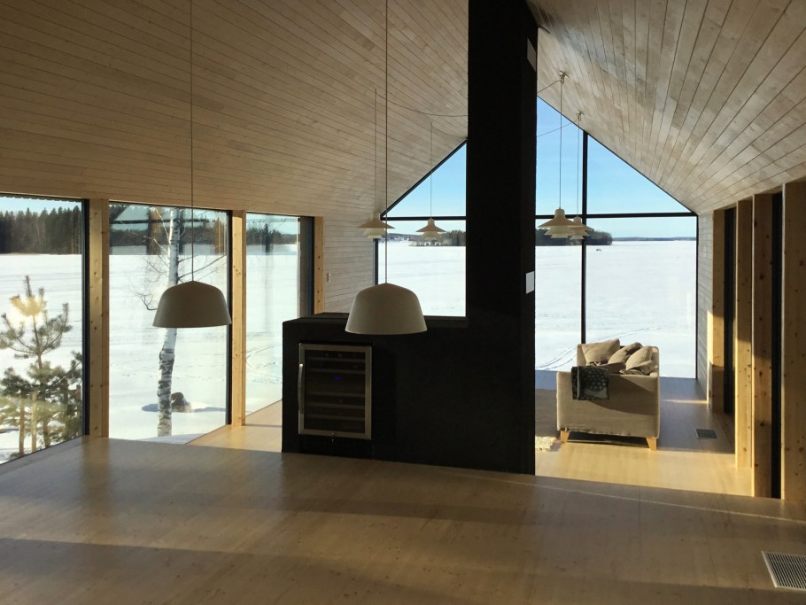 Барнхаус из lvl-бруса от Arkkitehtitoimisto Teemu Pirinen