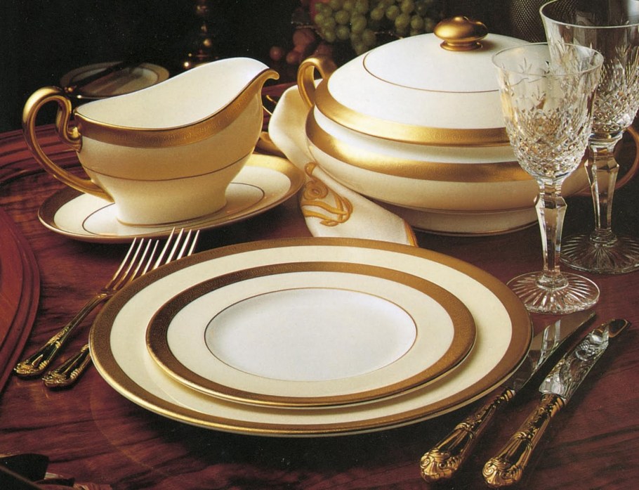 Посуда в стиле классика