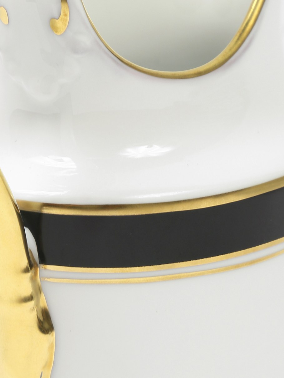 Молочник с золотой каймой