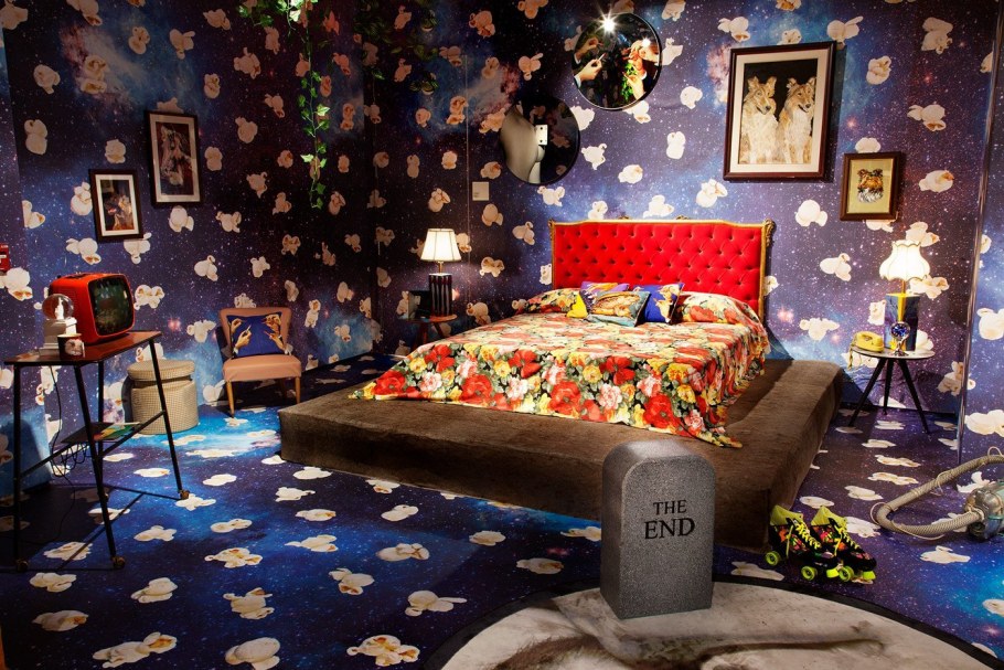 Стиль Китч в интерьере спальни