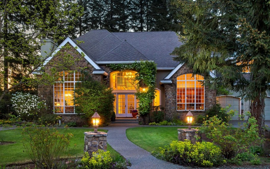 Красивый домик