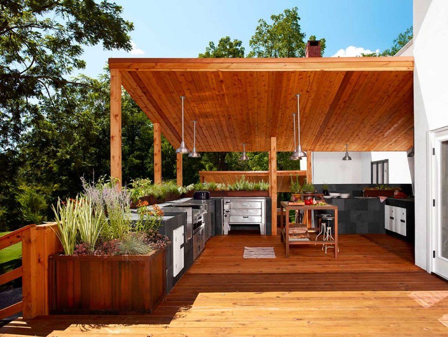 Летняя кухня с верандой