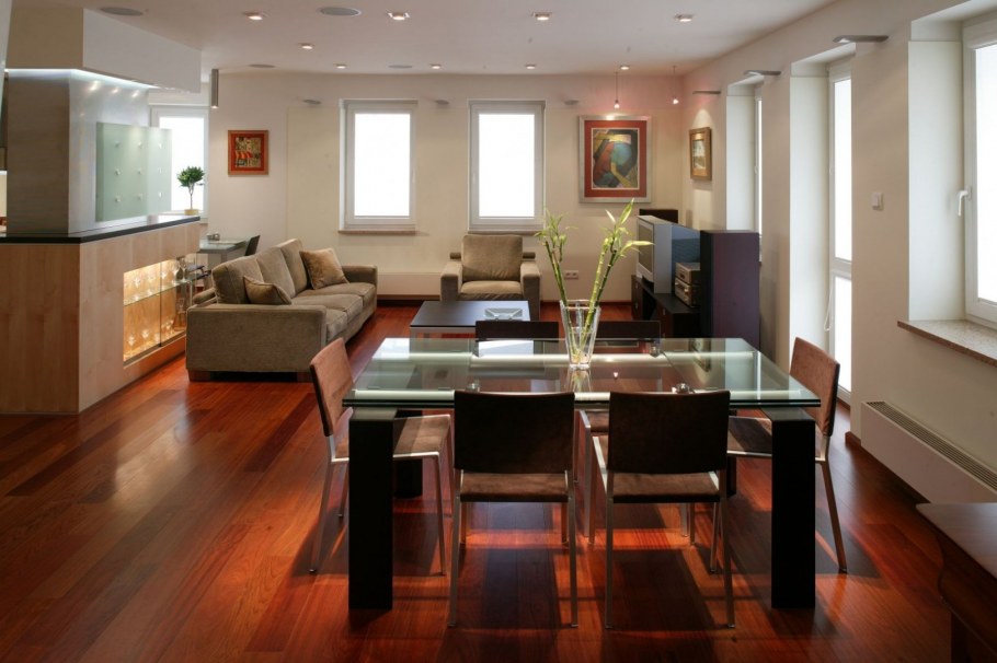 Интерьер маленькой уютной кухни гостиной