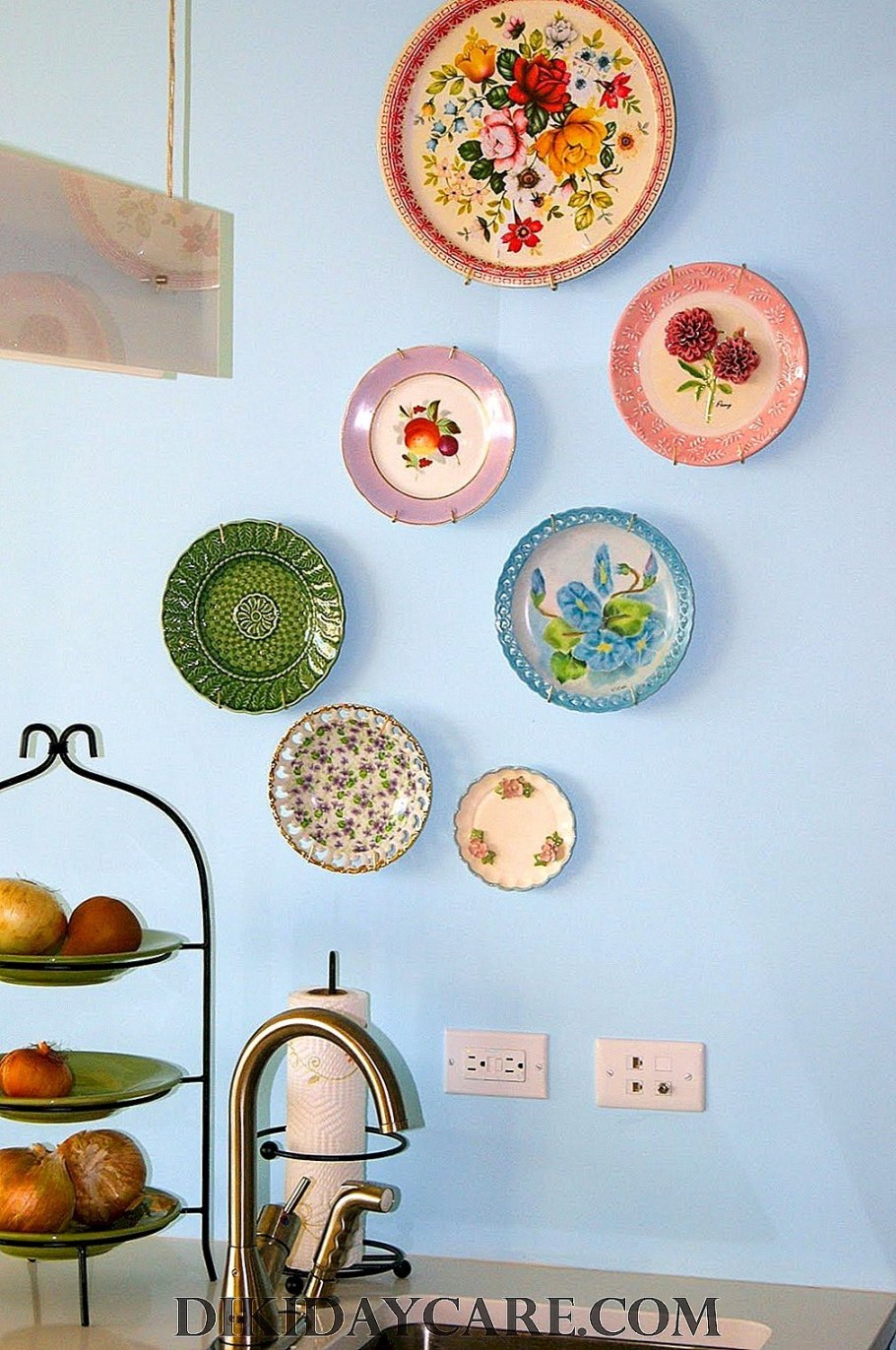 Настенные тарелки в интерьере