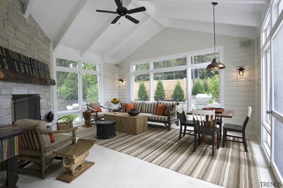 Кантри терраса к дому