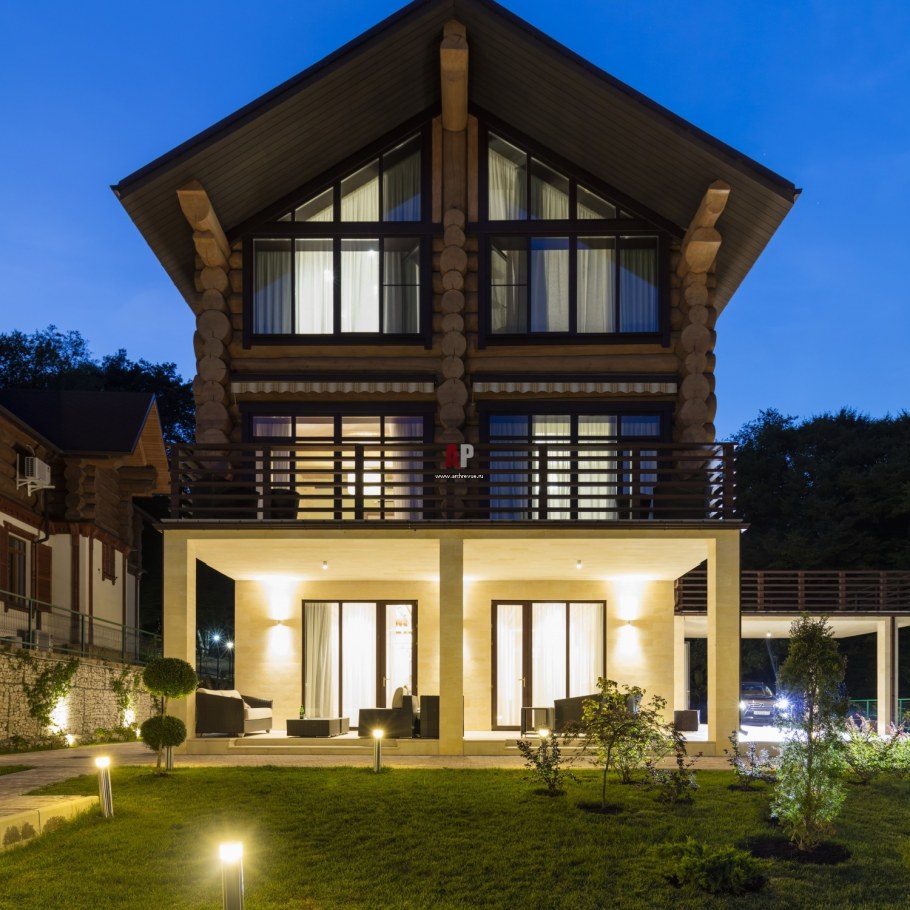 Загородный коттедж