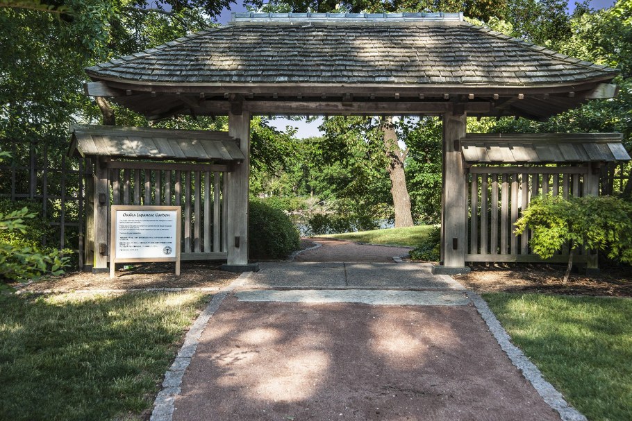 Japanese Garden Style entrance Gate