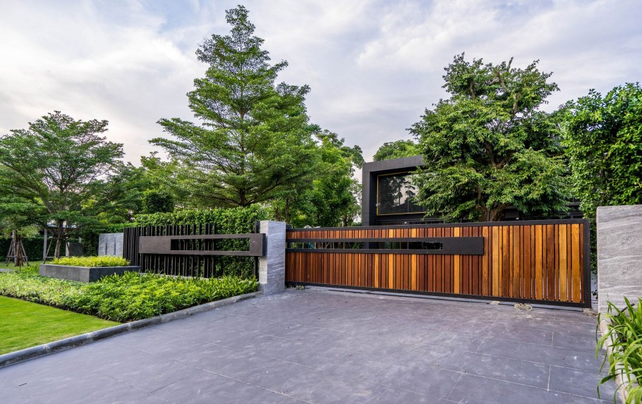 Современные заборы