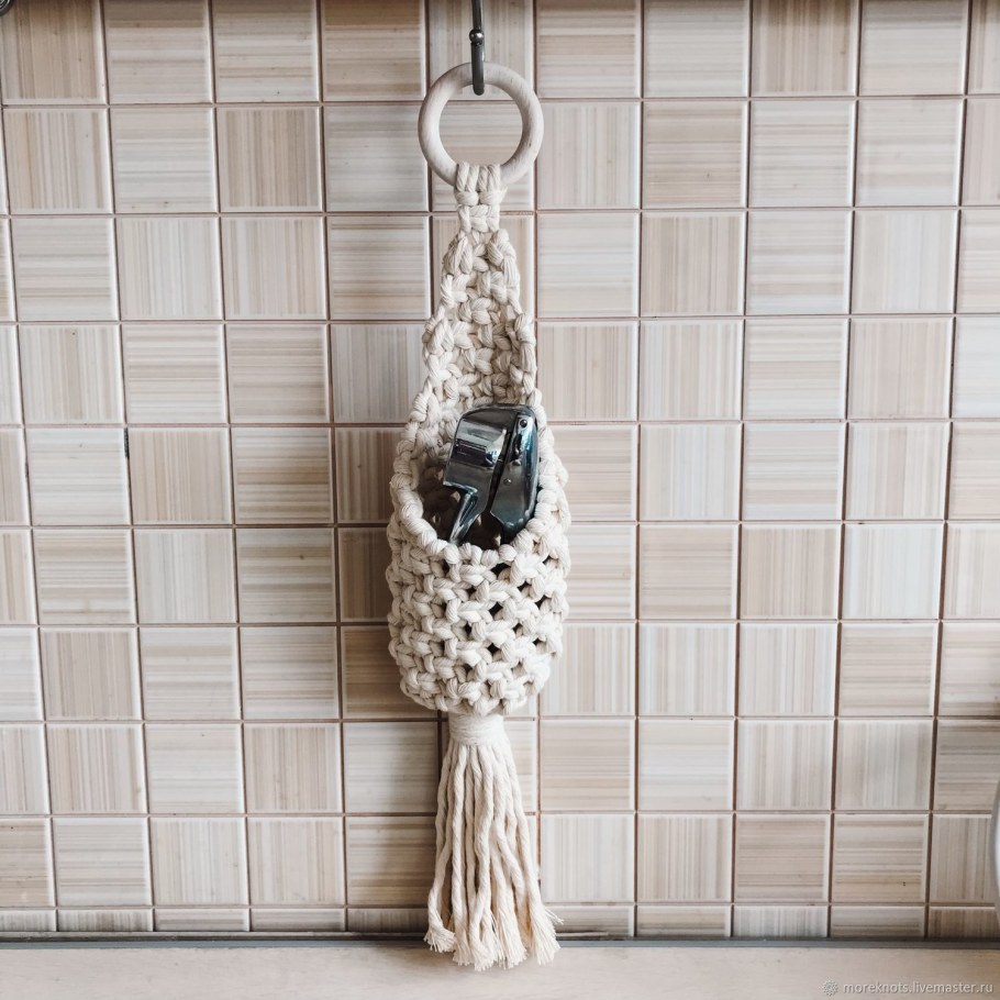 Панно из макраме