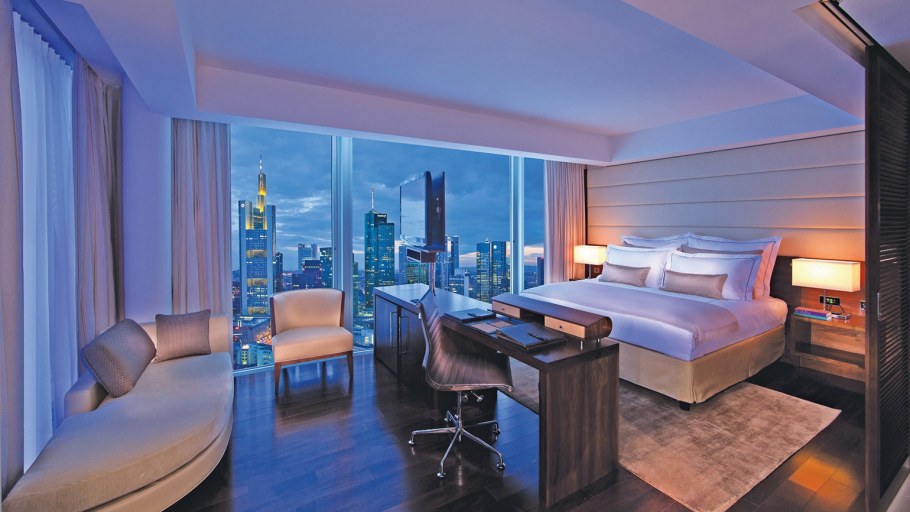 Отеля Jumeirah Frankfurt.