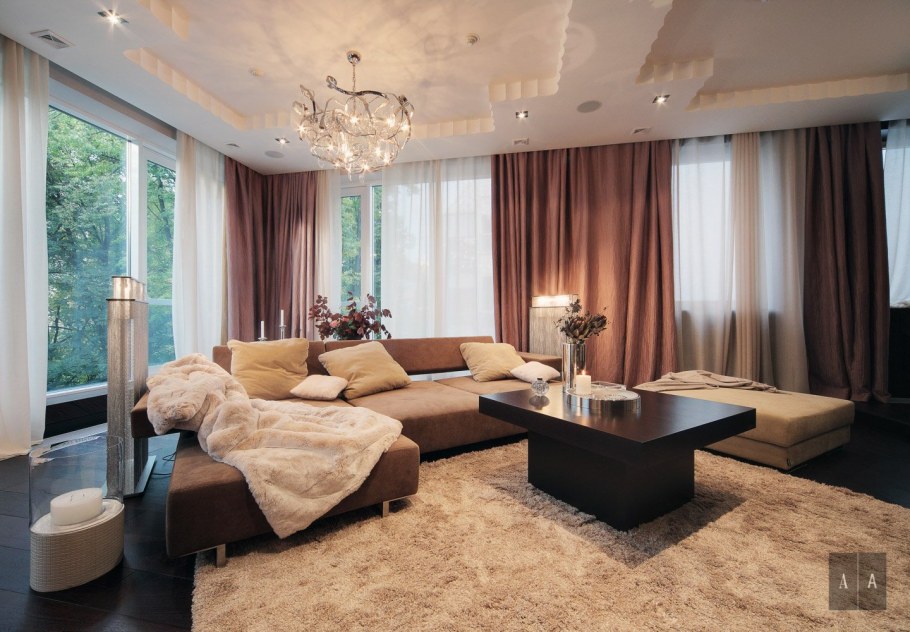 Гостиная с 3 окнами интерьер