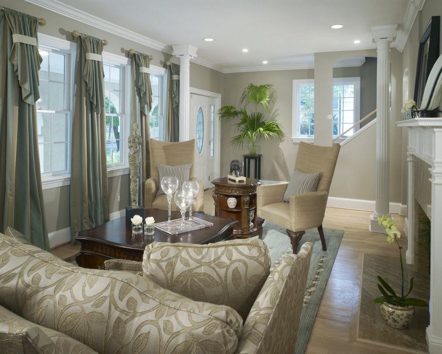 Гостиннаяс двумя окгами