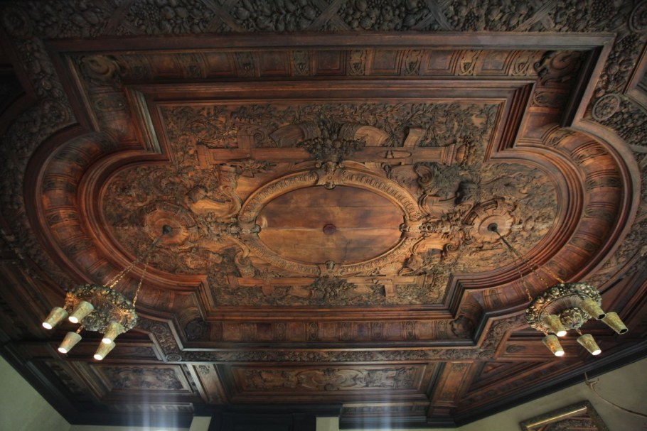 Классические деревянные интерьеры