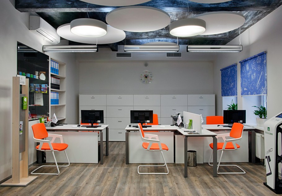 Офис продаж интерьер