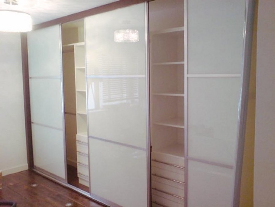 Двери-купе для гардеробной лакобель