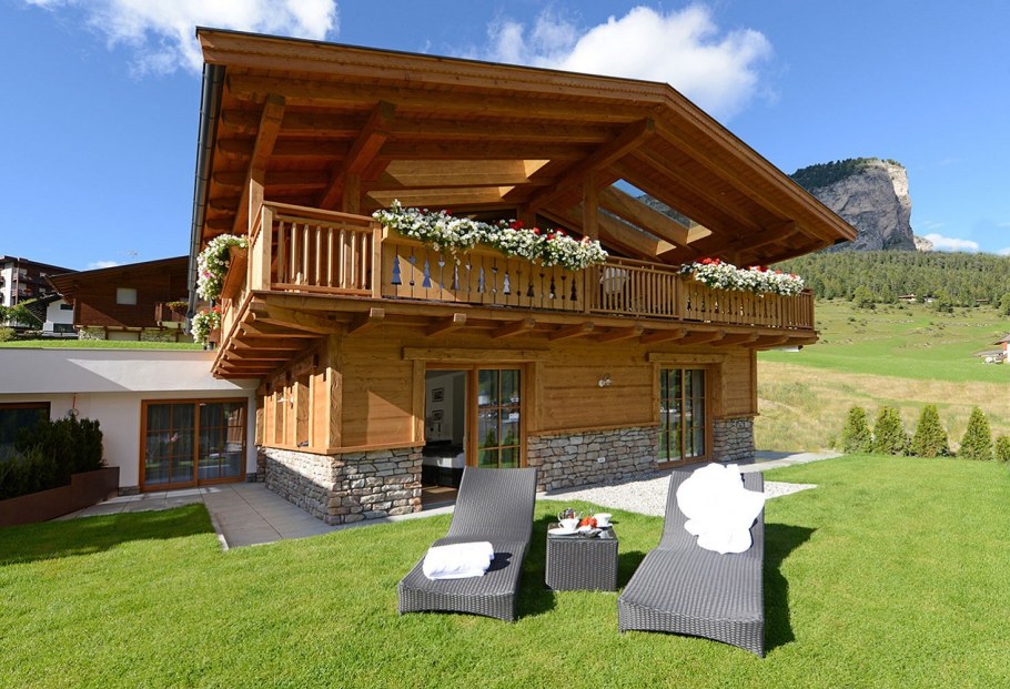 Gardena Chalets Dolomites