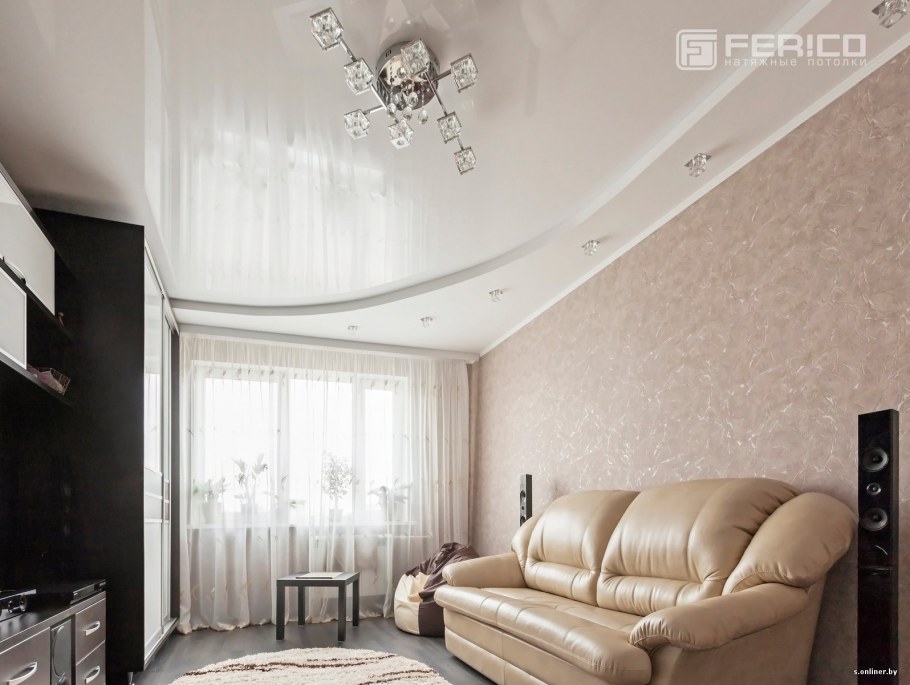 Двухуровневые натяжные потолки в зал