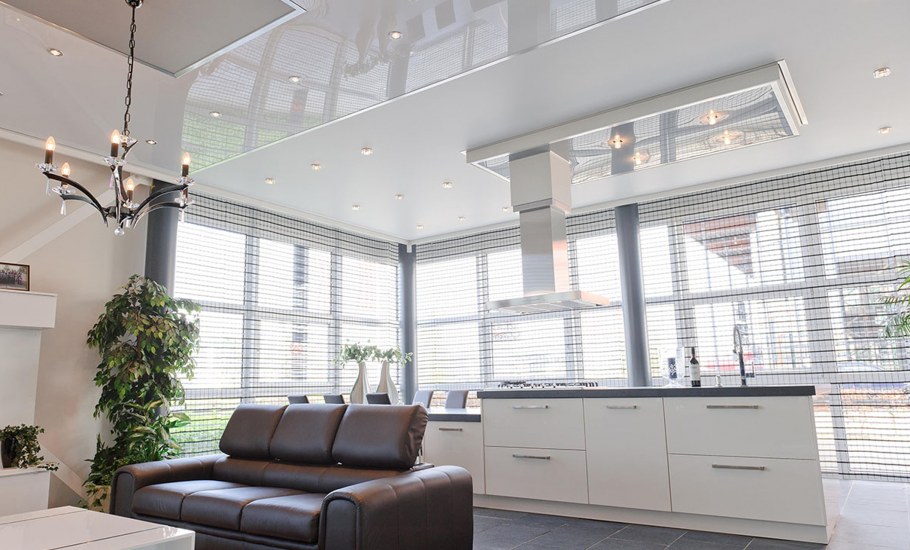 Глянцевые потолки