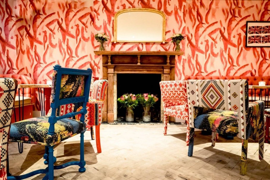 Дизайнерский Китч в интерьере