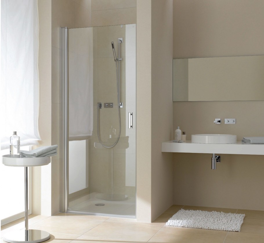 Встроенная душевая кабина