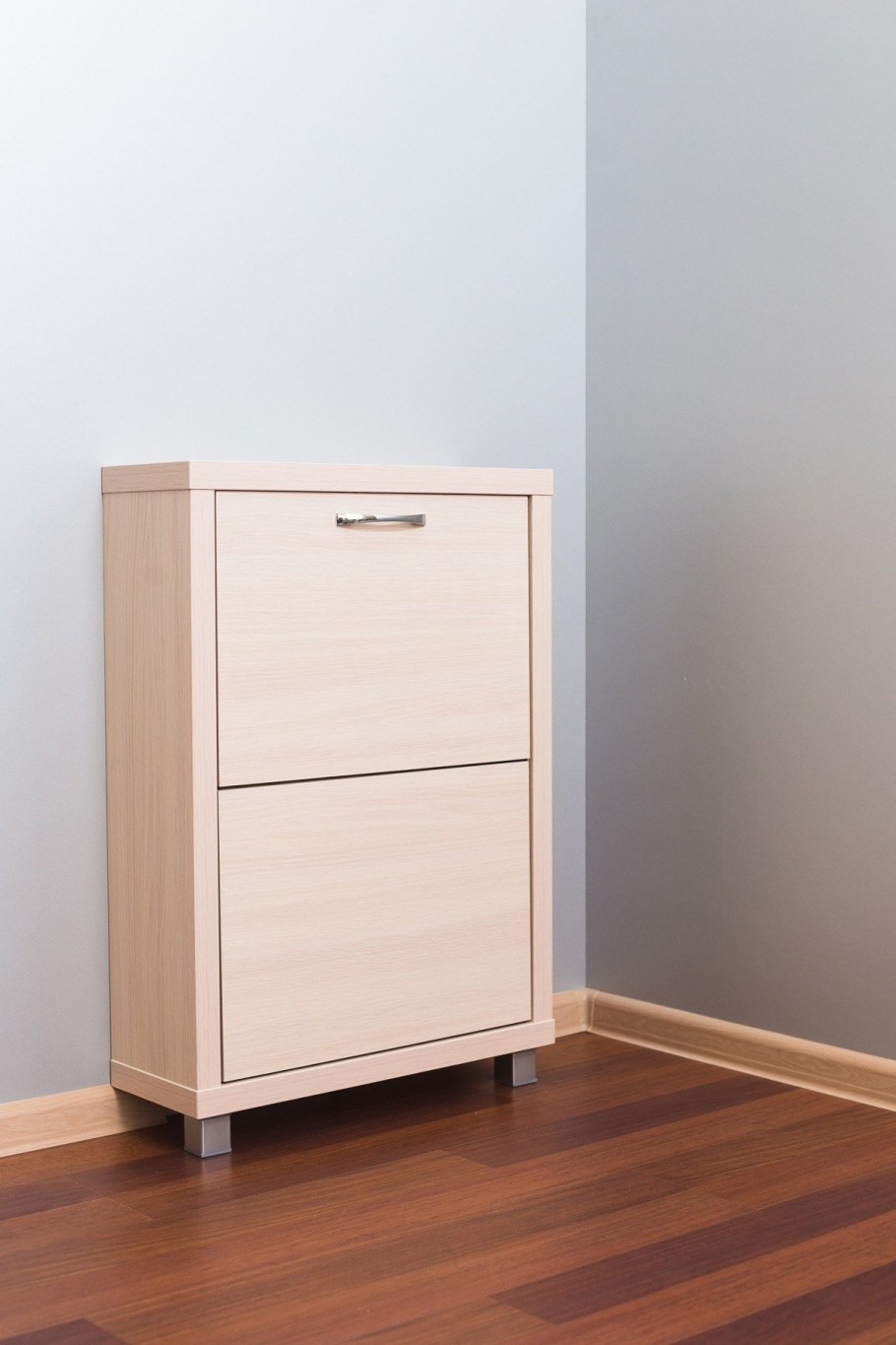 Brusali БРУСАЛИ галошница,3 отделения, белый61x30x130 см