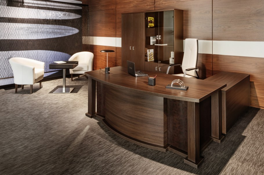 Sirius (Италия) кабинет руководителя