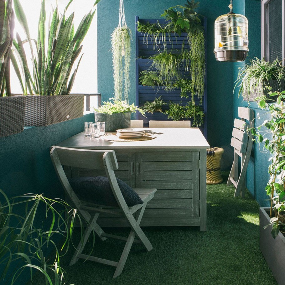 Стильные кресла для балкона