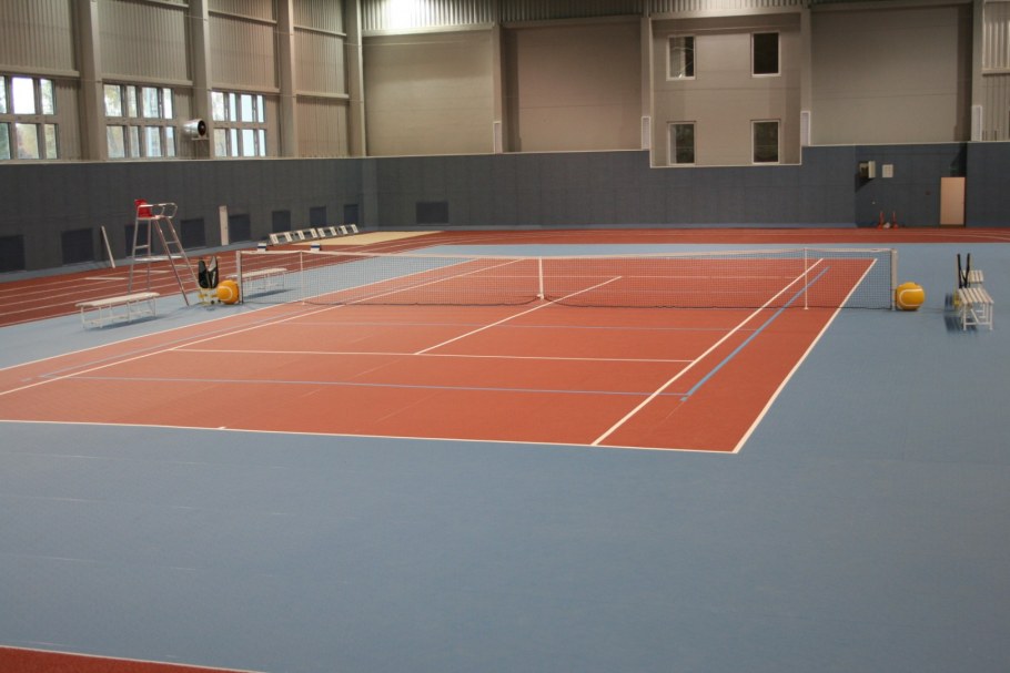 Спортивный линолеум для спортзала Таркетт