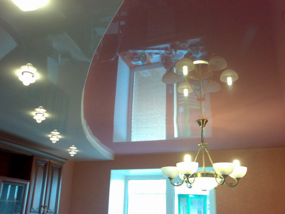 Потолок со ступенькой