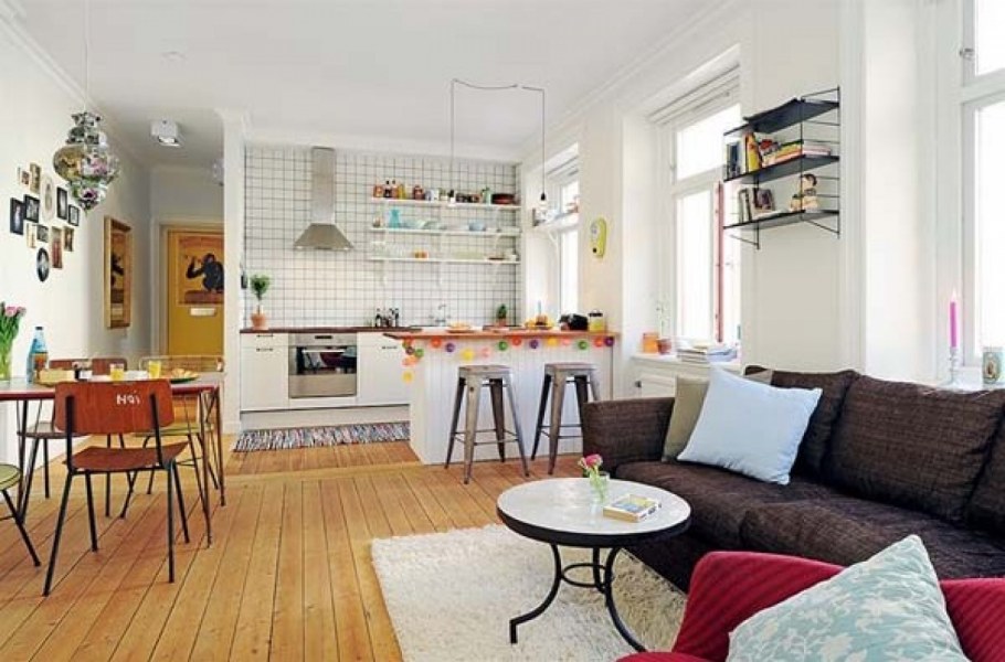 Кухня-гостиная в скандинавском стиле в загородном доме