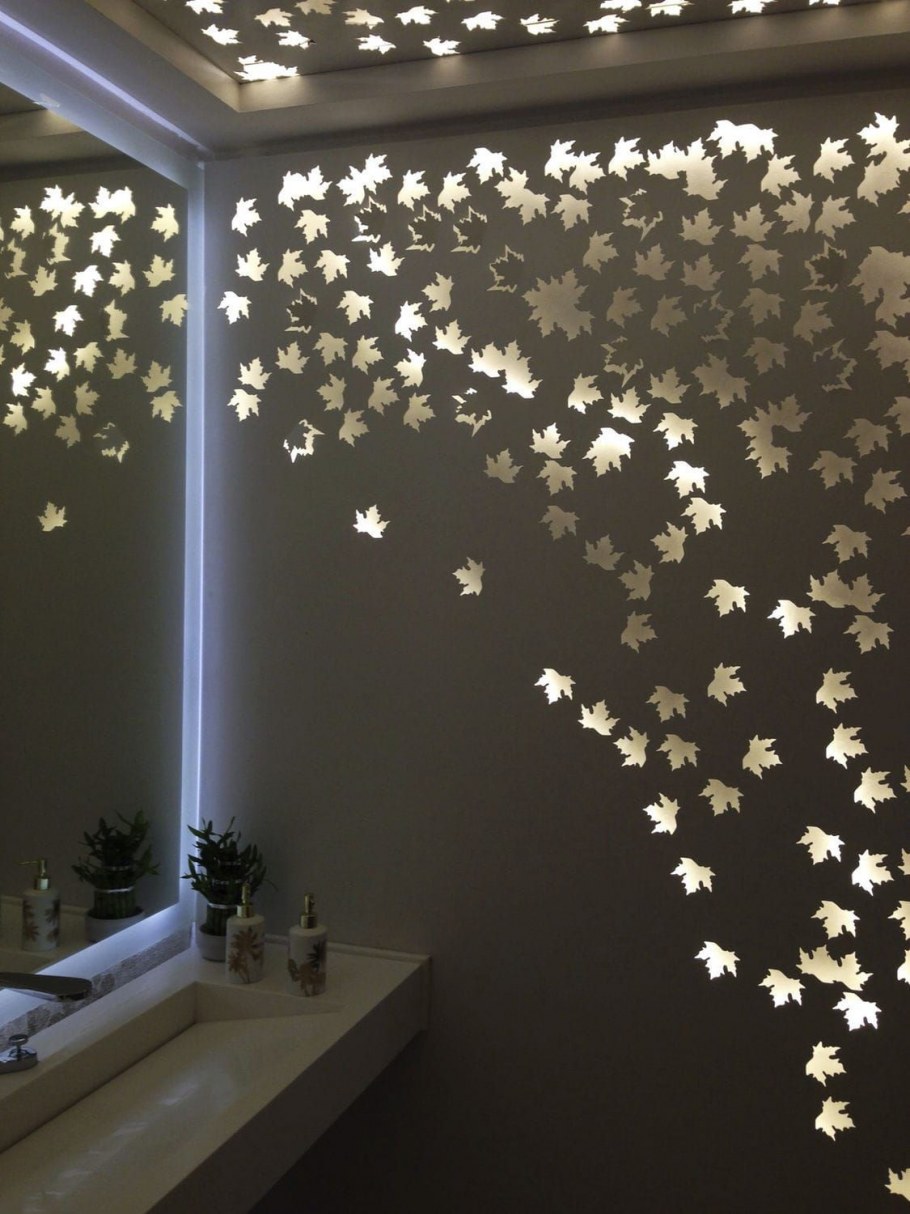 Декор потолка