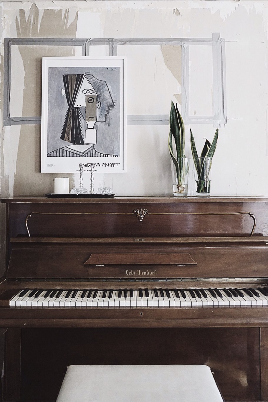 Пианино в современном интерьере