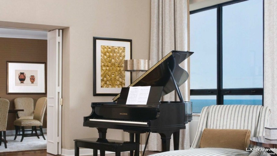 Гостиная с фортепиано