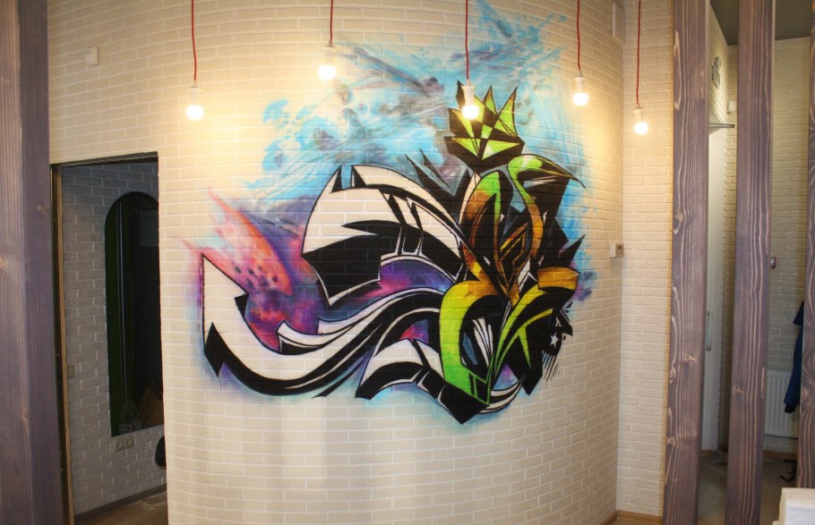 Краска для аэрографии на стенах