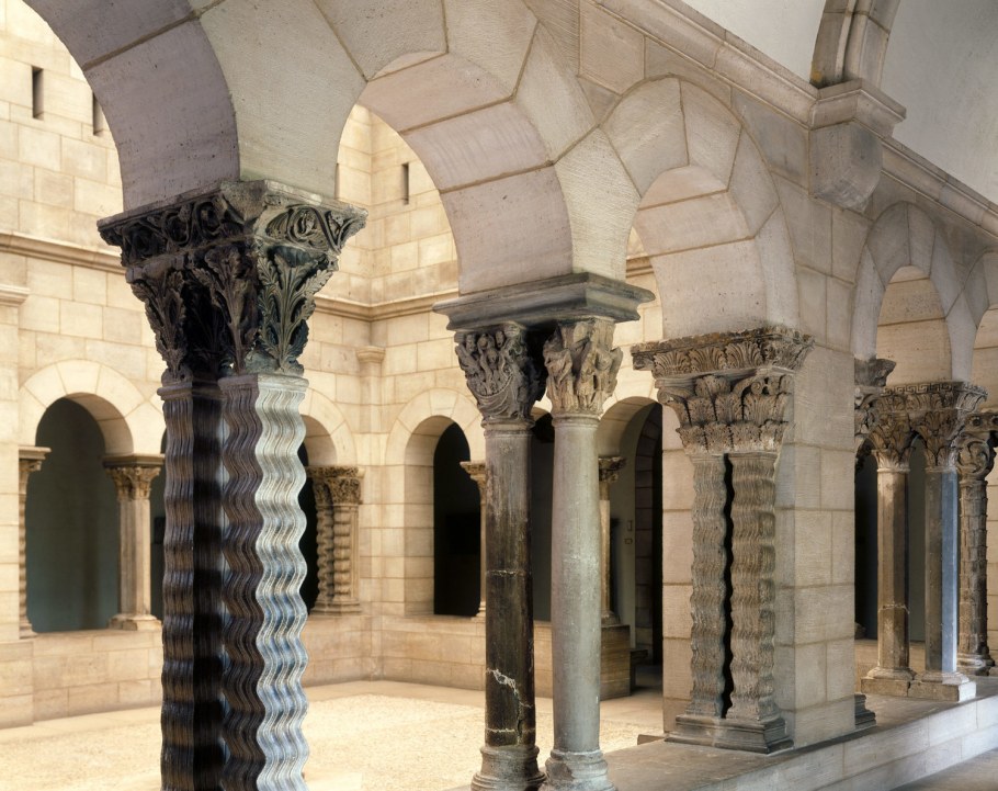 Церковь Сан-Изидоро. Романский стиль