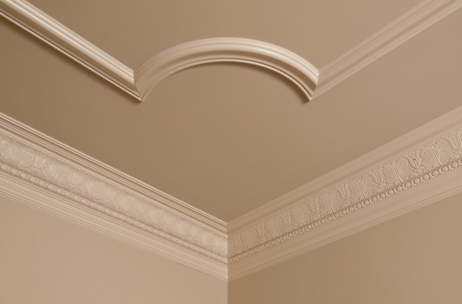 Молдинг потолочный