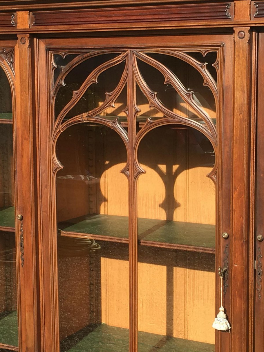 Книжный шкаф стиль Чарльз Крессент Франция