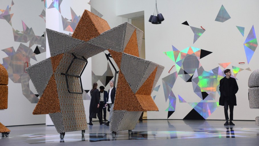 Интерьер галереи «Gmurzynska Zurich» в Цюрихе. Заха Хадид