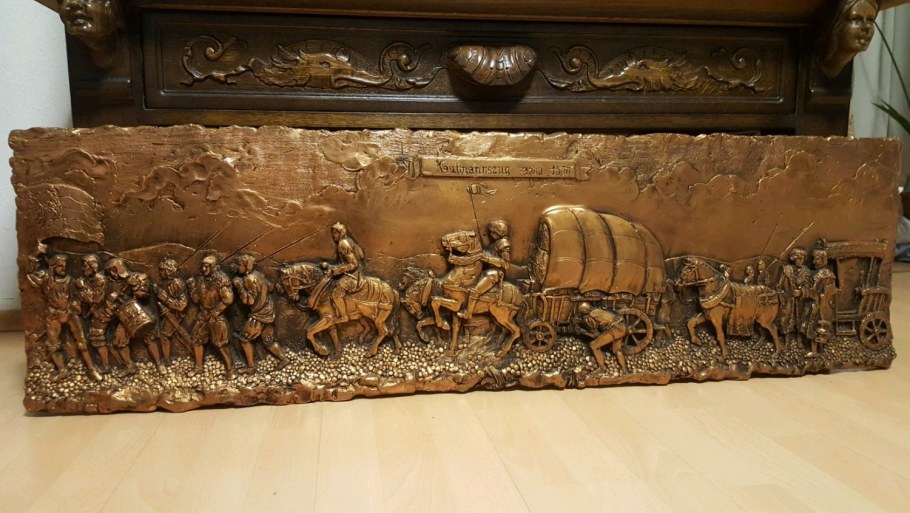 Медное панно