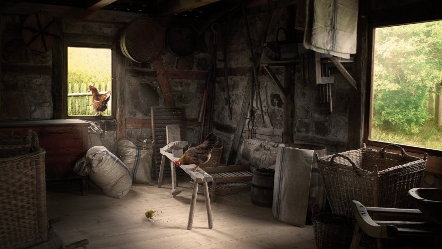 Заброшенный сарай внутри