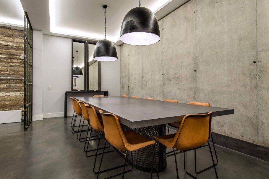 Офис лофт бетон